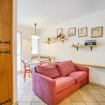 2 Bedroom Cozy In Апартаменты *