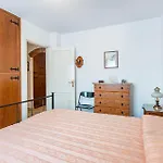 2 Bedroom Cozy In