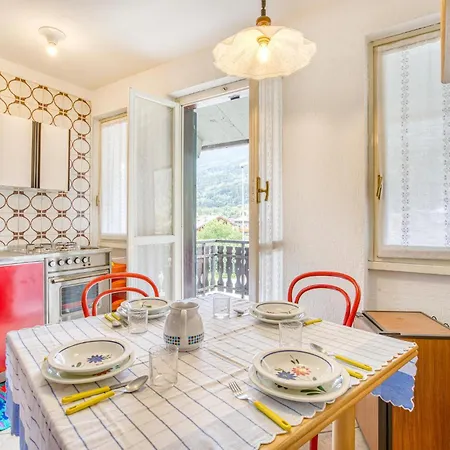 2 Bedroom Cozy In * モルジェ